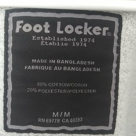Foot Locker Men's Sweater (Medium) - Picture 2 of 3